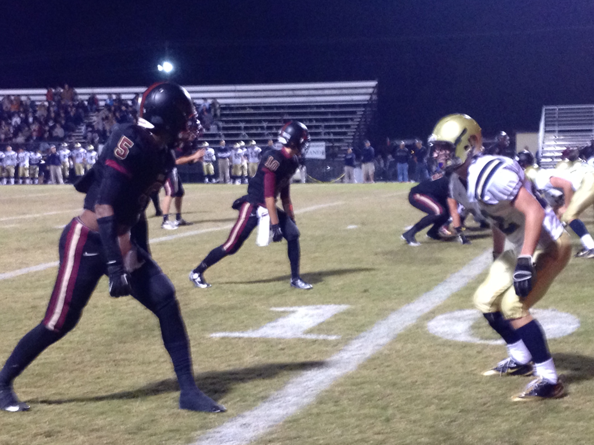Cougars look playoff ready against Oak Mountain, win 36-25