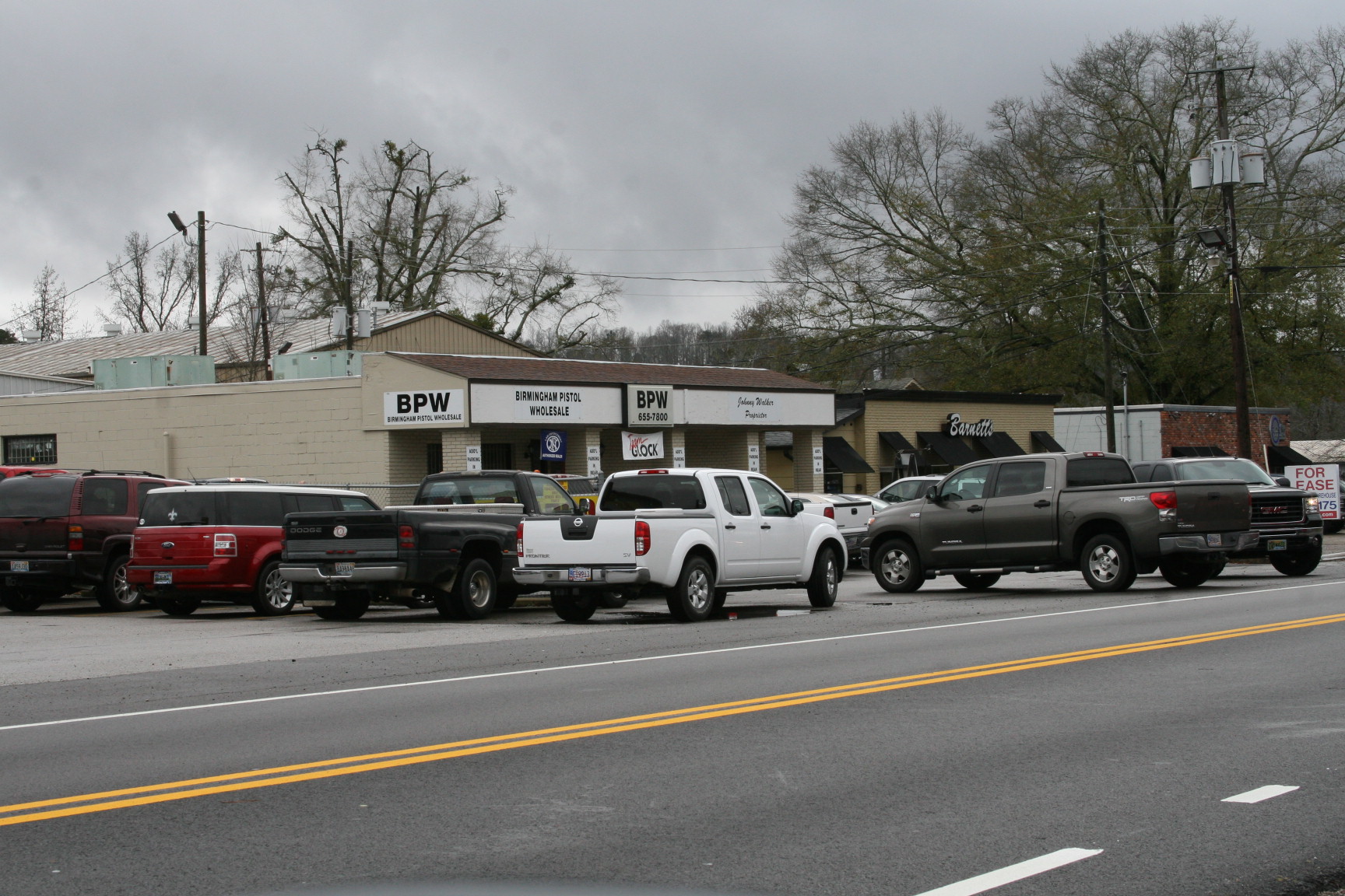 Business briefs: Trussville gun store to relocate