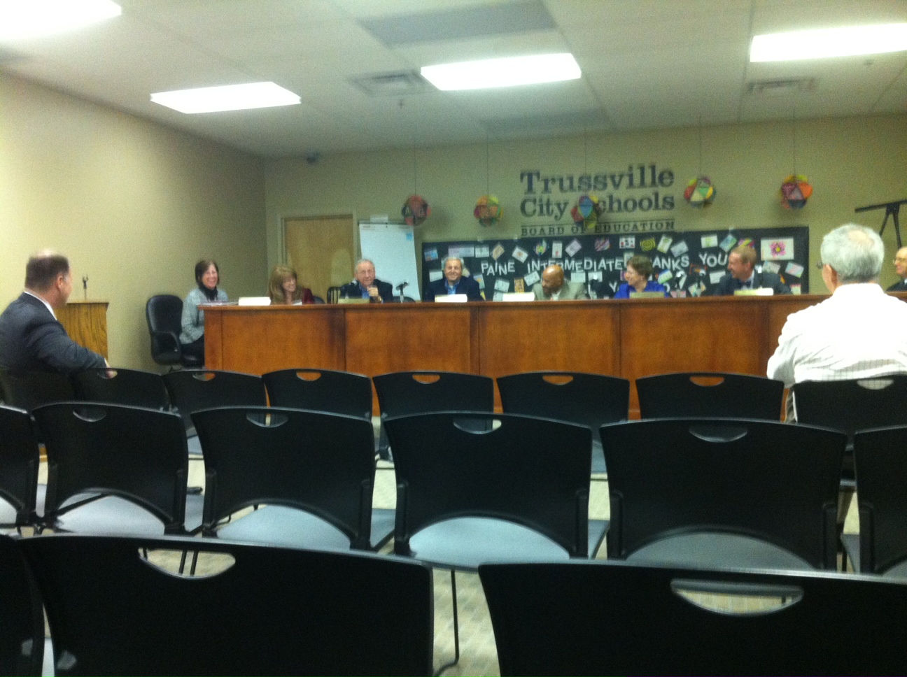 Trussville Board of Education holds monthly meeting