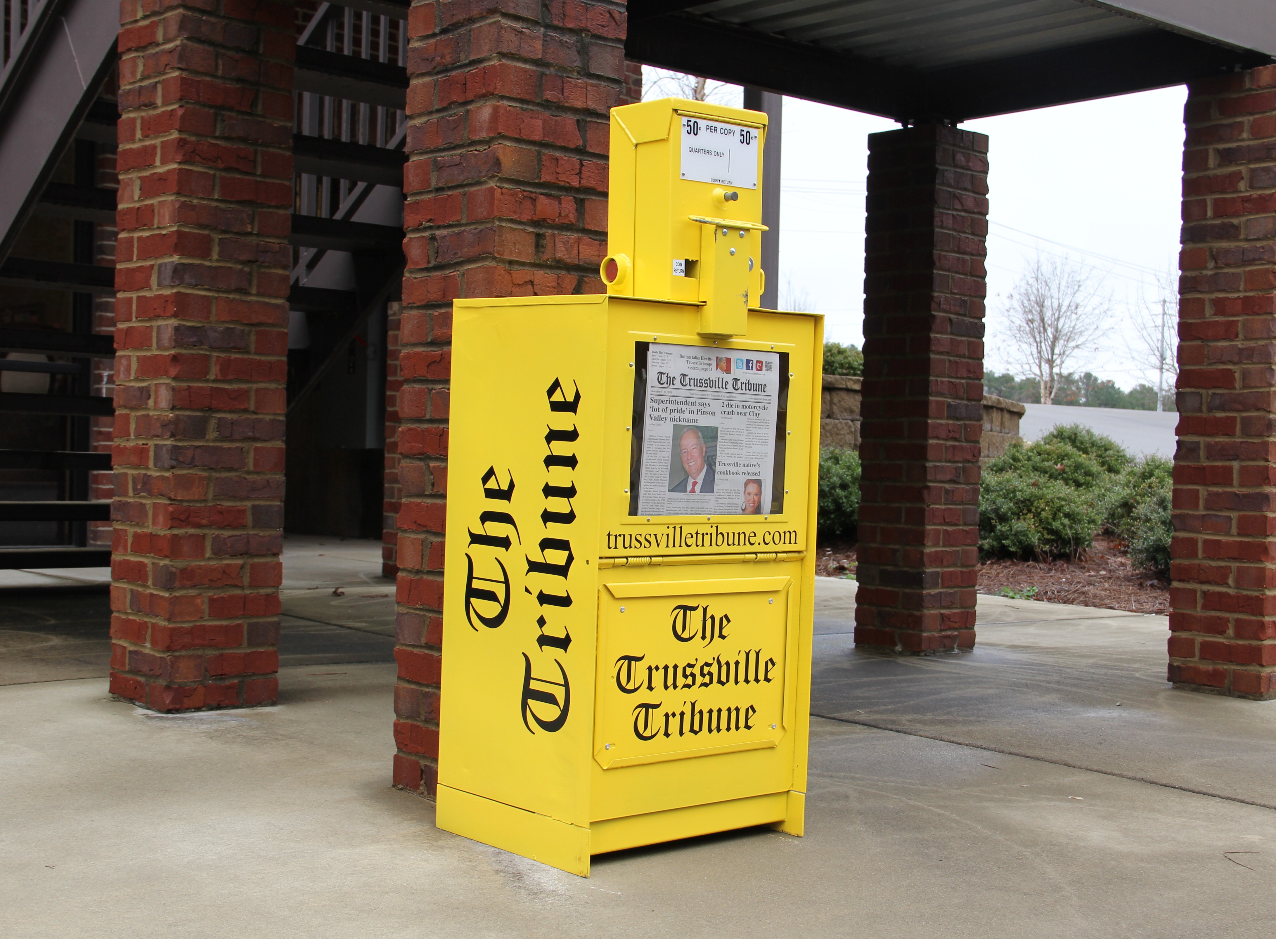 Tribune begins charging for newspaper print edition