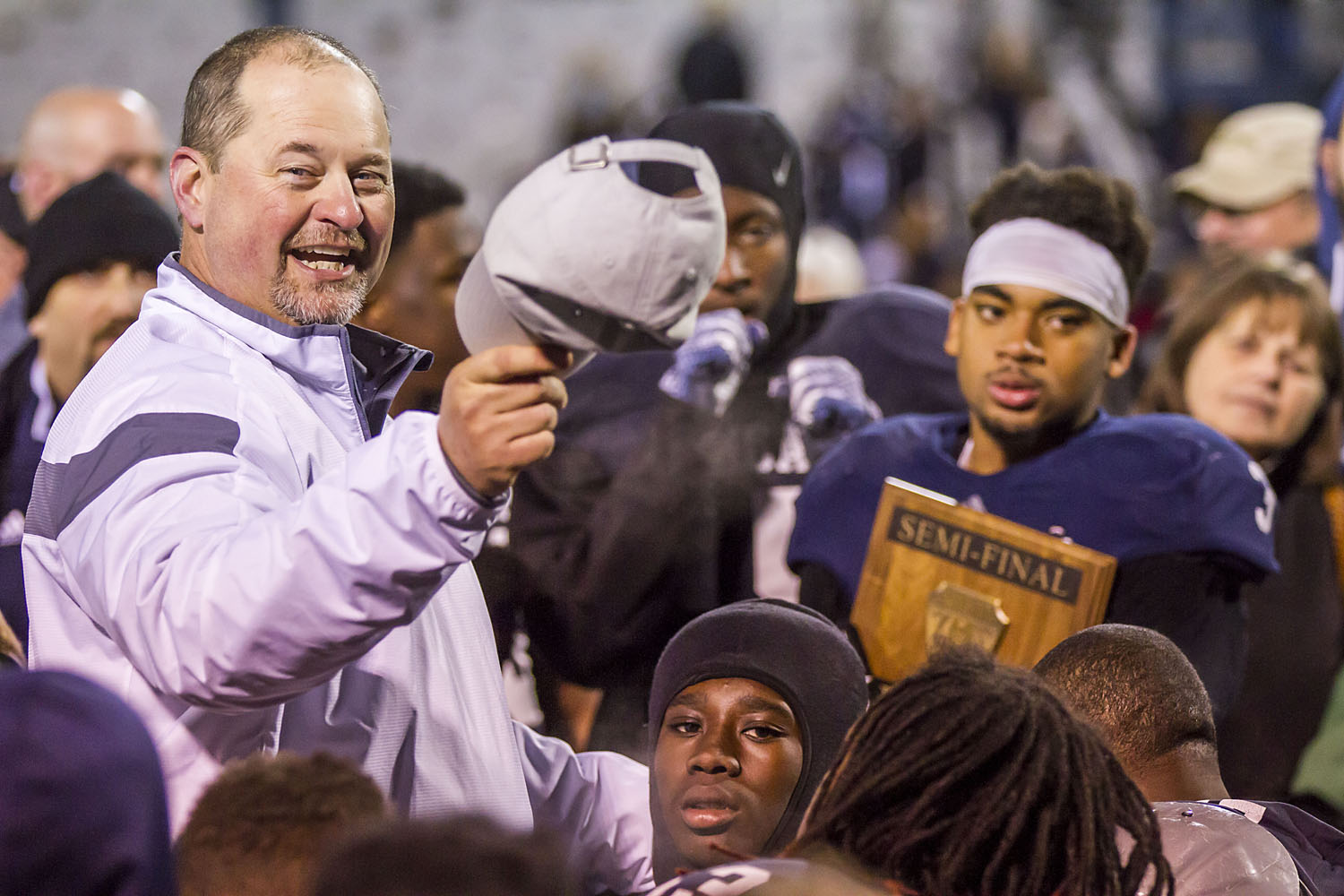 Clay-Chalkville beats Florence, bound for state title game 