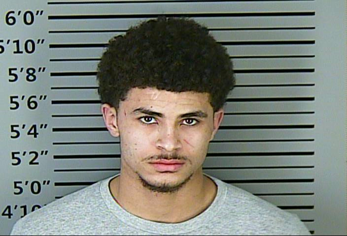 Suspect runs from Trussville PD, turns himself in later 