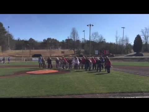 Trussville youth baseball flash mobbed by moms on opening day
