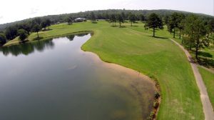 Hole No.18 Cumberland Lakes Golf Course.  Photo by David Georgeson 
