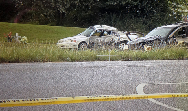 Two killed, two injured in crash on Pinson Valley Parkway 