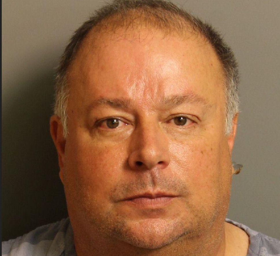 Trussville man arrested on child porn charges 