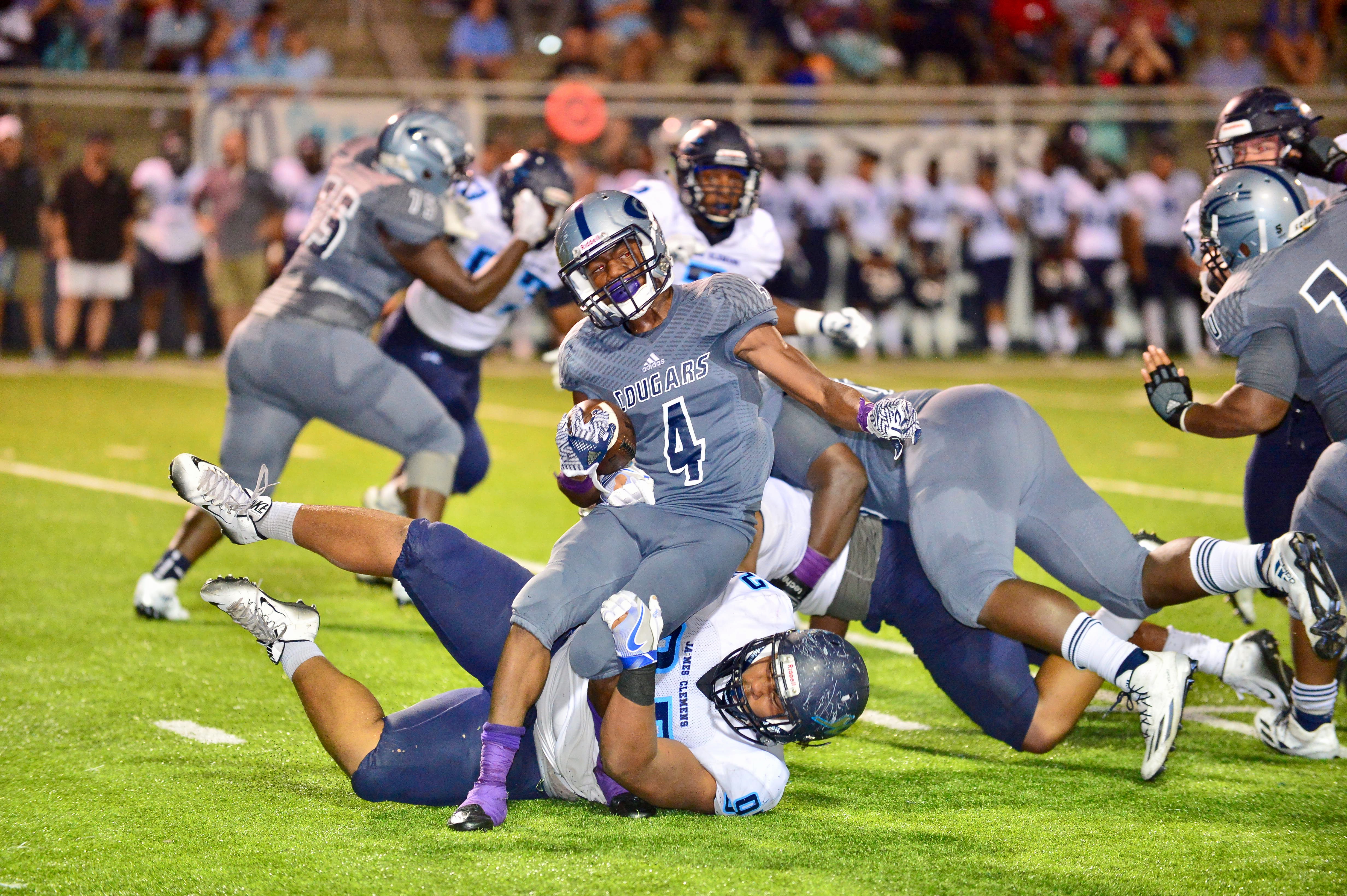Clay-Chalkville falls to James Clemens 28-6