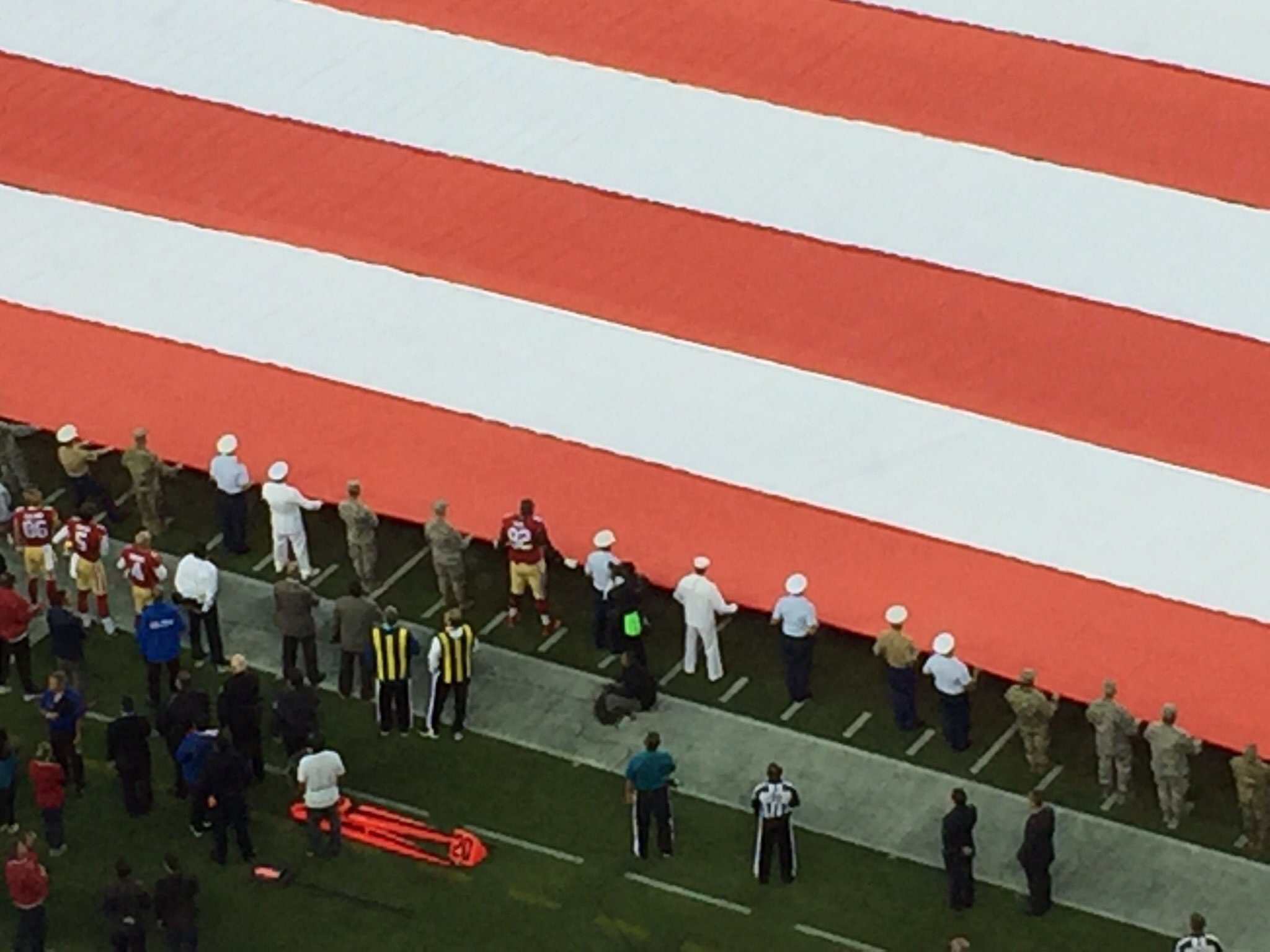 Former Cougar expresses patriotism on Monday Night Football