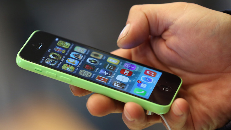 Researchers: Websites infected iPhones with spyware
