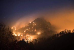 Gatlinburg, TN. is being evacuated due to approaching wildfires. Photo via Twitter @AustinSisk1 