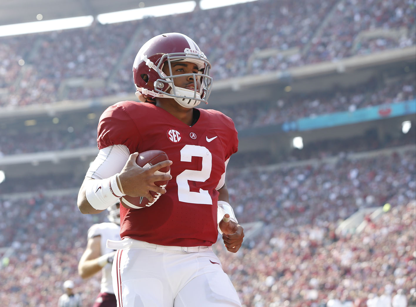Hurts' Record Day Drives No. 1 Alabama to 51-3 Win over Mississippi State