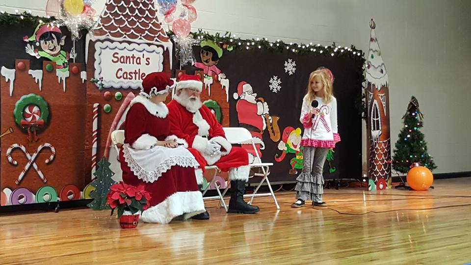 VIDEO: Trussville Tribune Kids News interviews Santa, Mrs. Claus