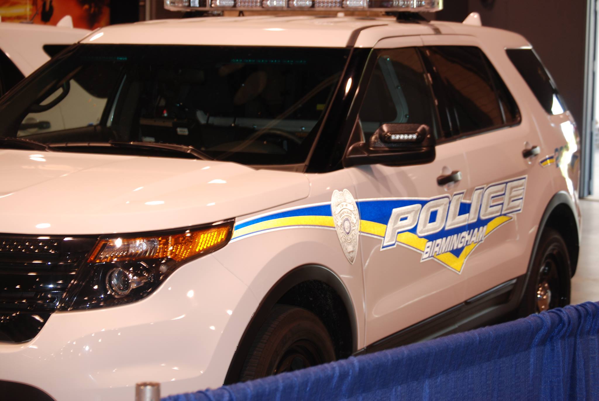 Steve Serra Auto Group sanitizes Trussville Police vehicles