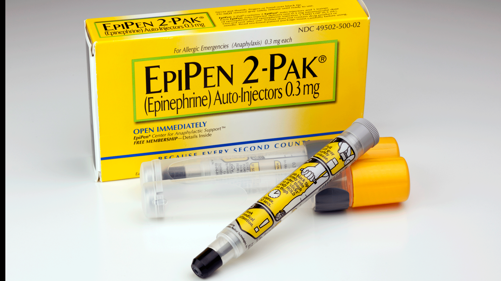 FDA alerts consumers of EpiPen recall