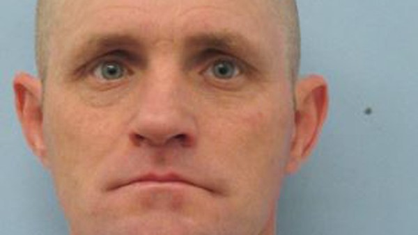 Public's help sought to capture escaped inmate