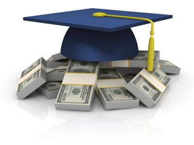 Local students earn scholarships