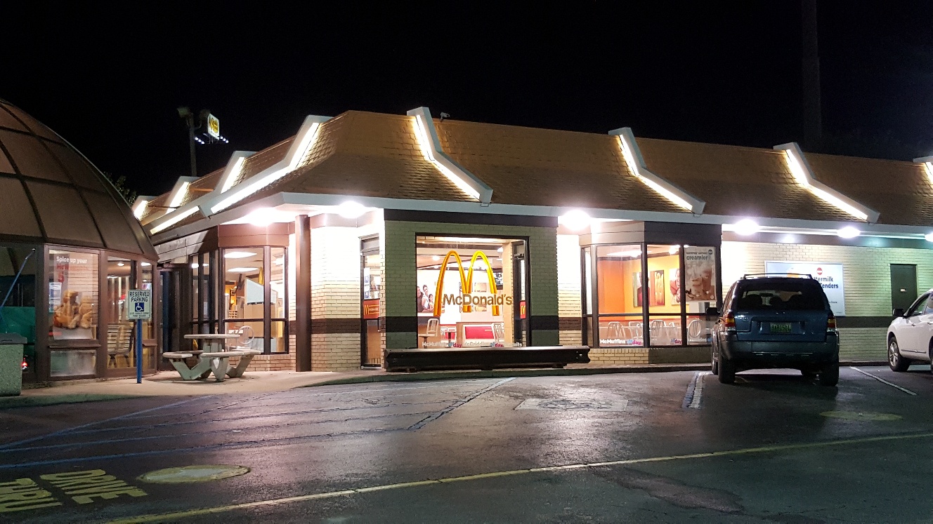 Armed robbery takes place in Trussville McDonald's parking lot