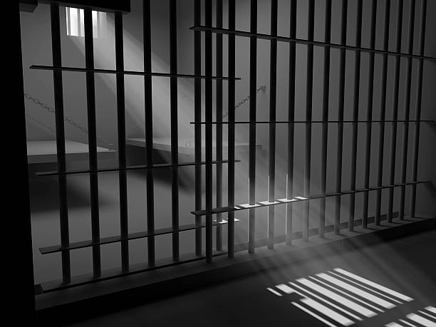 Former prison officer sentenced to prison for assault
