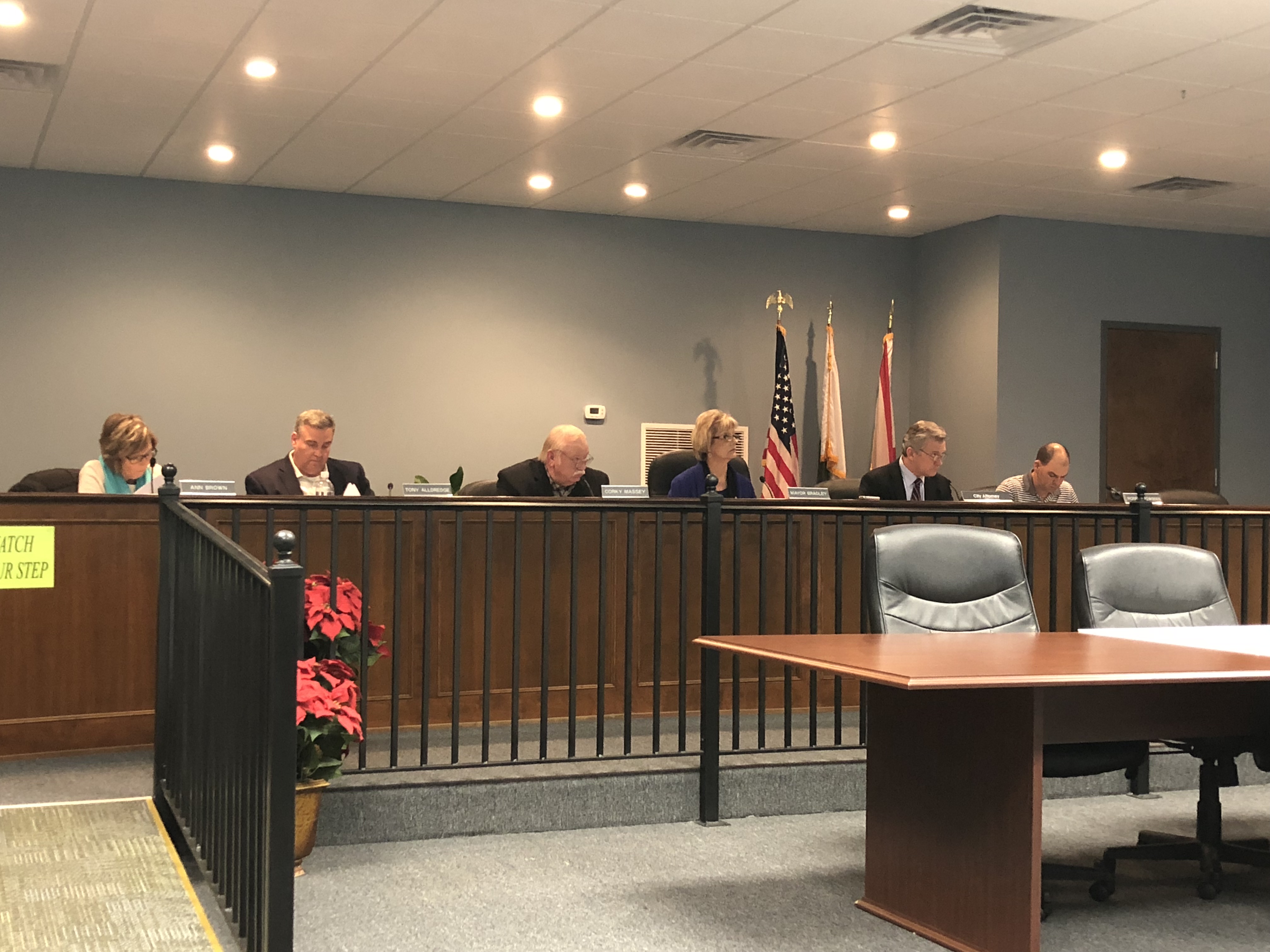 Status of Argo Fire Chief continues to divide council at Monday night meeting