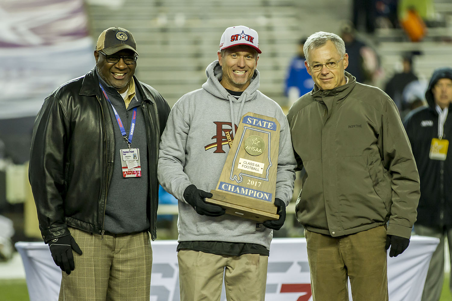 Pinson Valley finishes perfect season, beats Wetumpka 31-10 in 6A state title game
