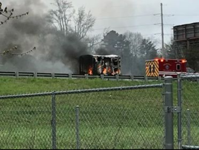 Fire shuts down I-59 in Trussville on Monday
