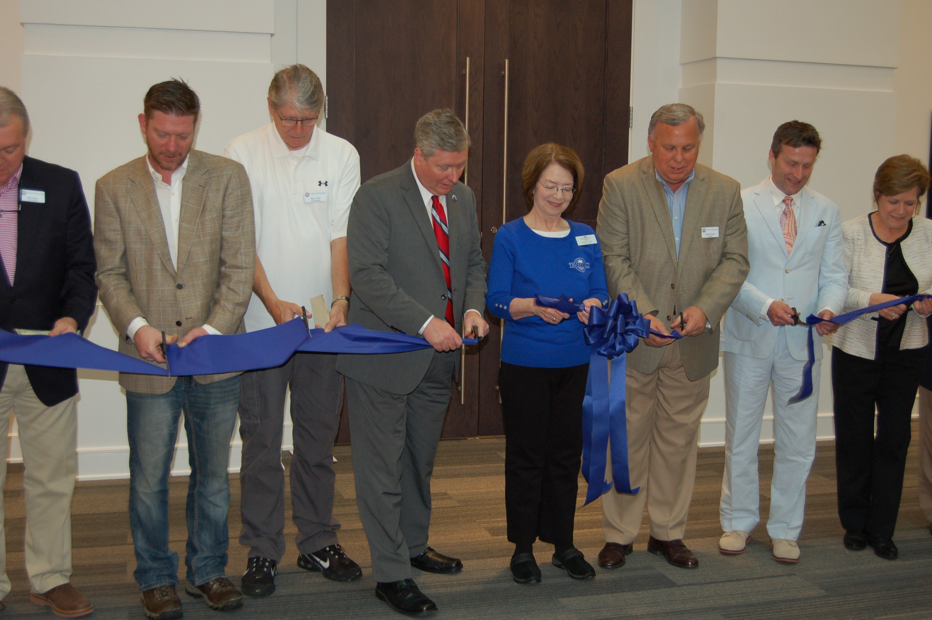 PHOTO GALLERY: Trussville Library celebrates opening day