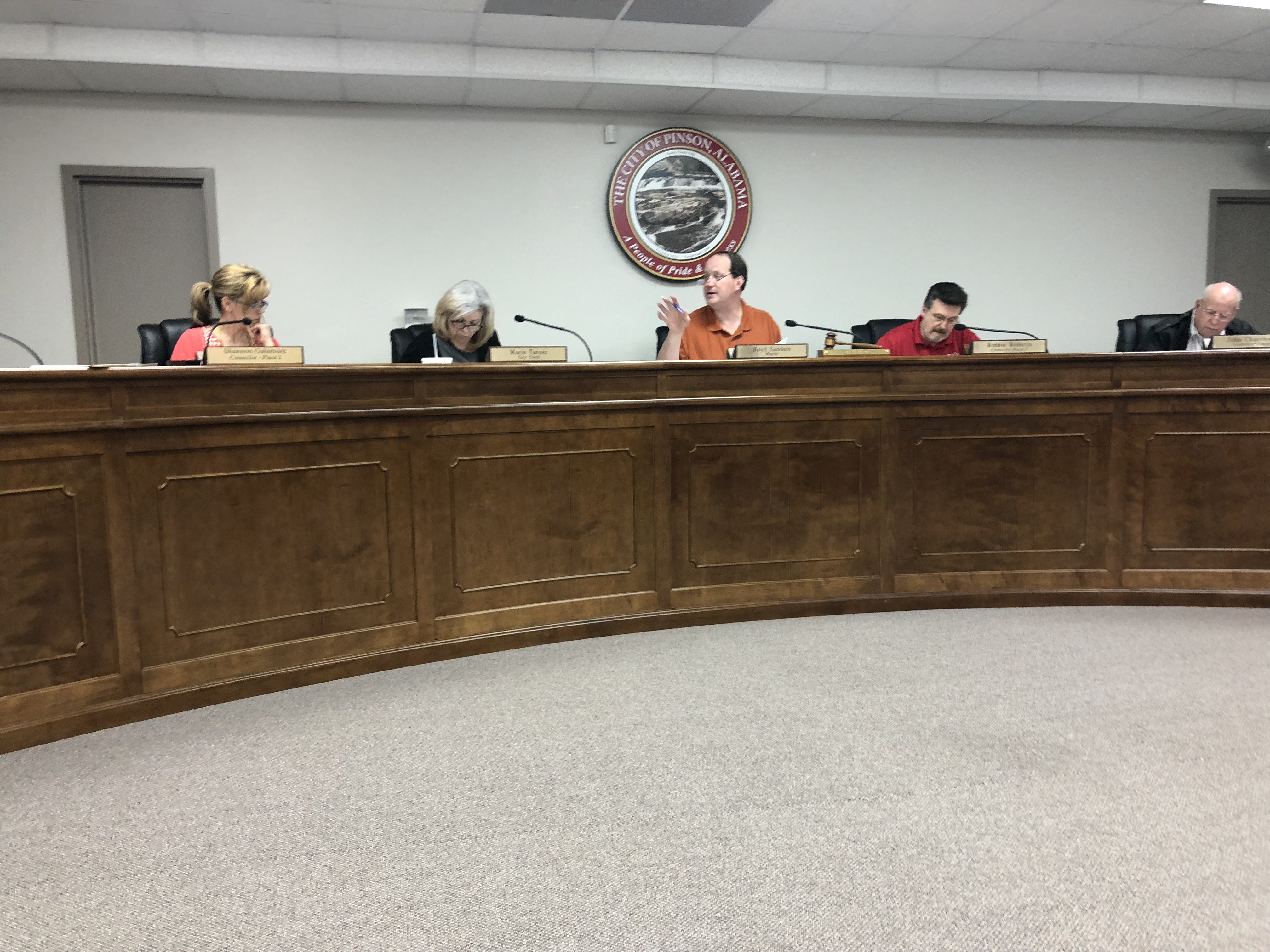 Pinson City Council recognize Rudd Middle School track, cheerleaders; approves park improvements