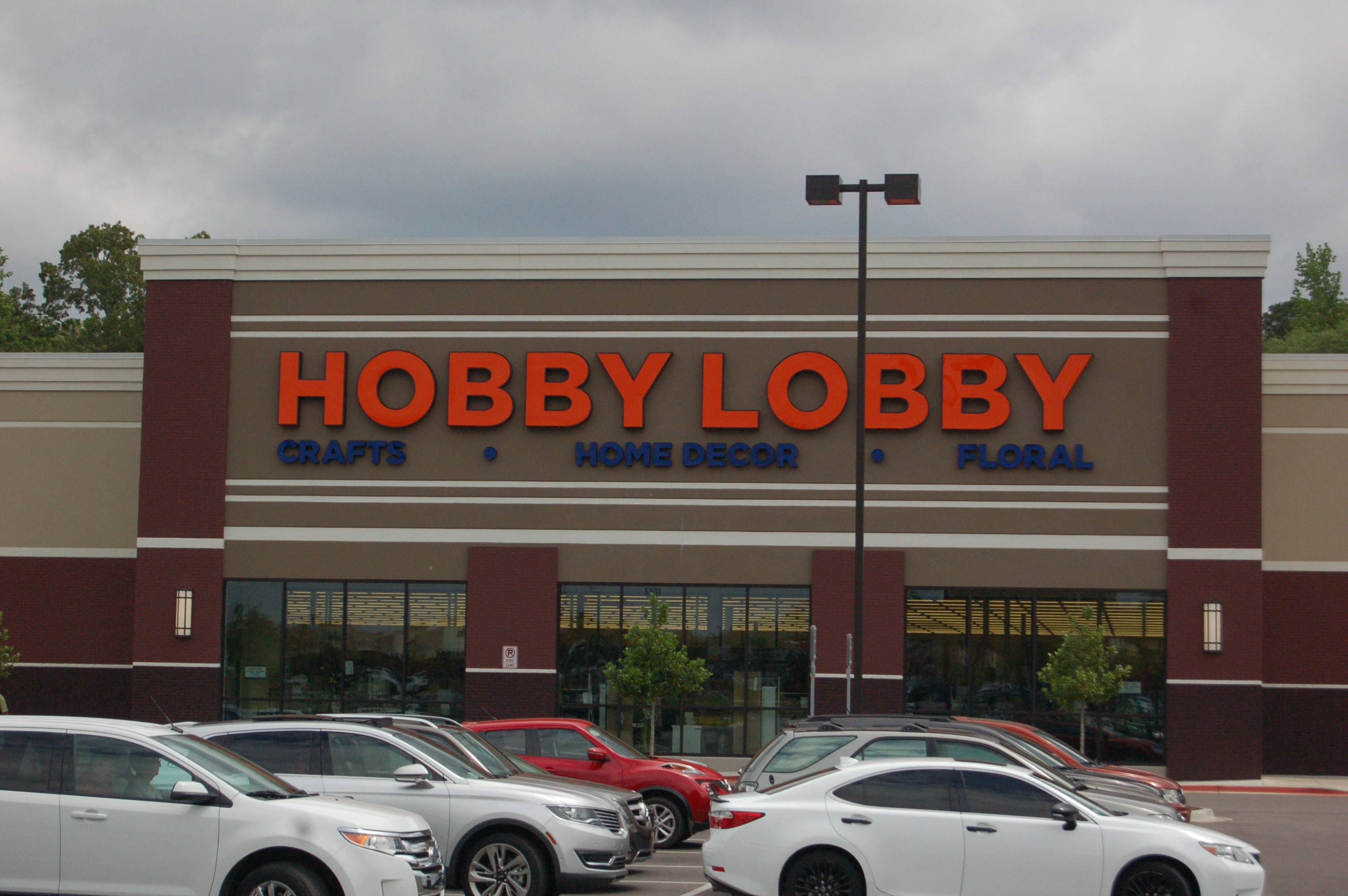 Racism allegations made against Trussville Hobby Lobby