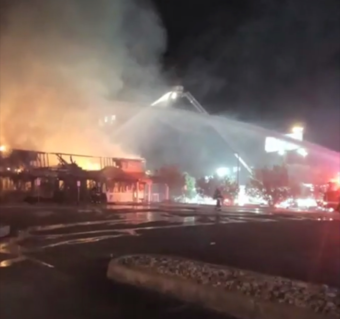 Former Lone Star restaurant destroyed by fire