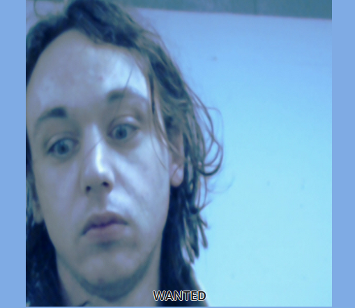 Tarrant man sought on charges of burglary and property theft