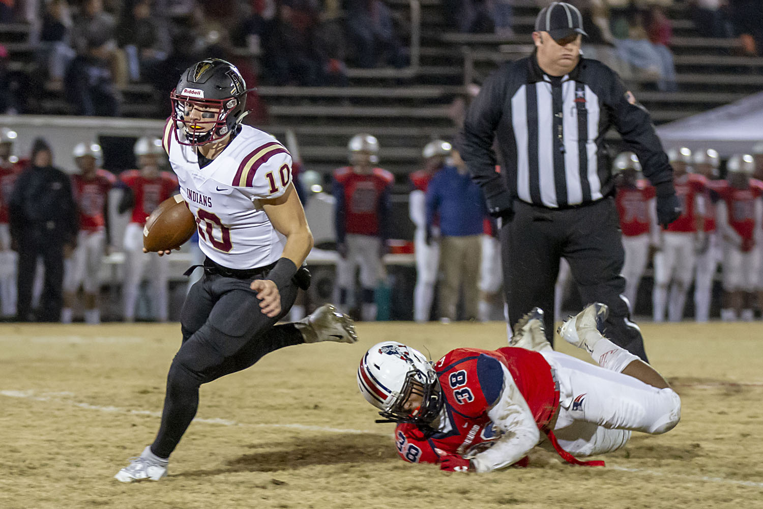 Indians dominate Patriots 48-7, advance to semifinals for rematch against Clay