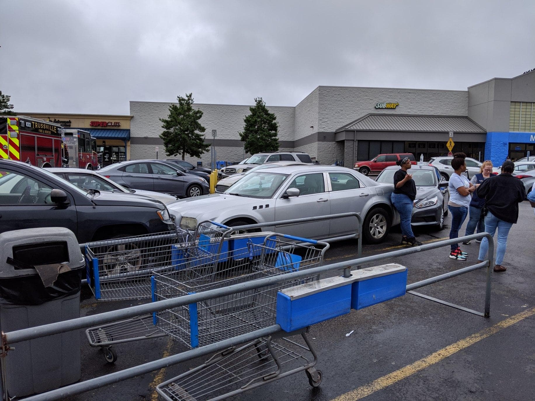 3-vehicle crash in Trussville Walmart parking lot