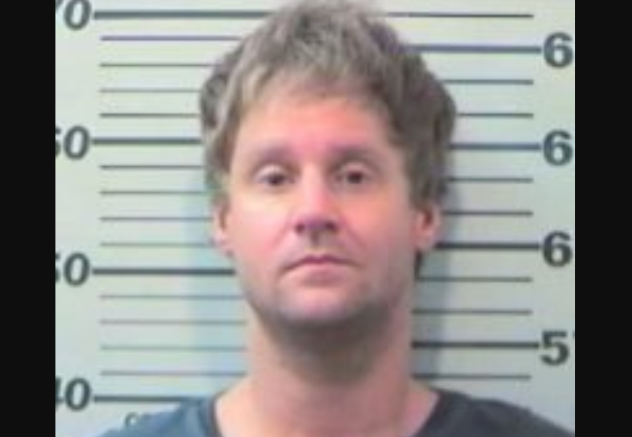 Police: 21,000 child porn images found in Alabama man's home