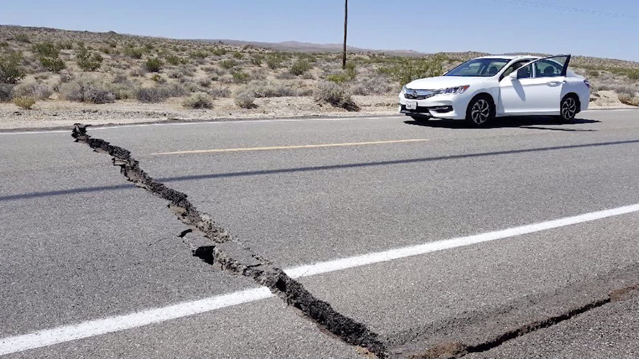 Strongest earthquake in 20 years rattles Southern California