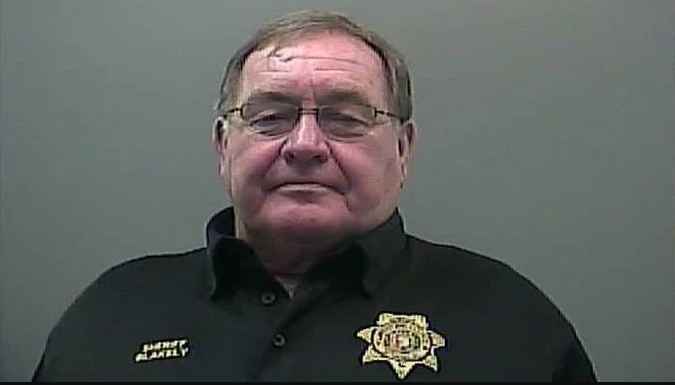 Limestone County sheriff arrested on theft, ethics charges