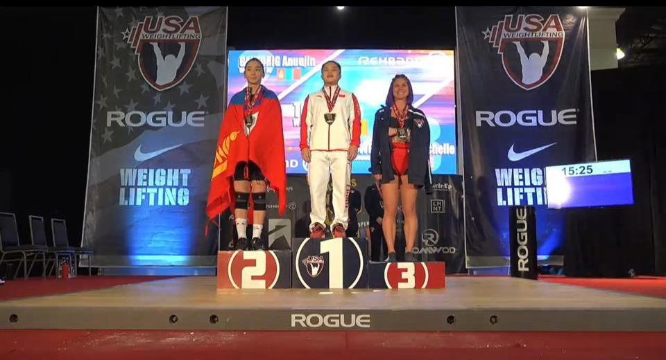 Trussville's Stephens fights through injury to place 3rd at San Diego International Open