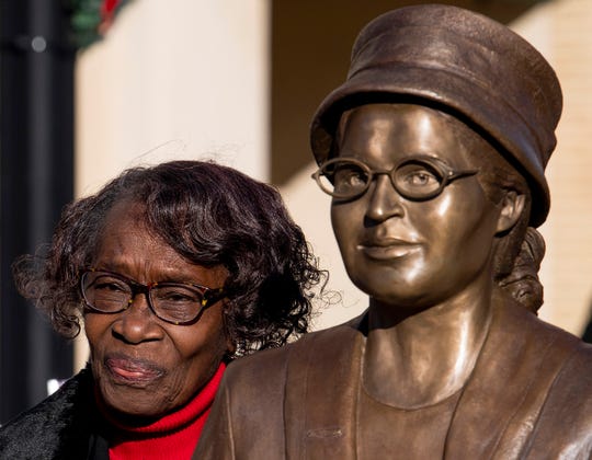 Rosa Parks statue unveiled Sunday in Montgomery