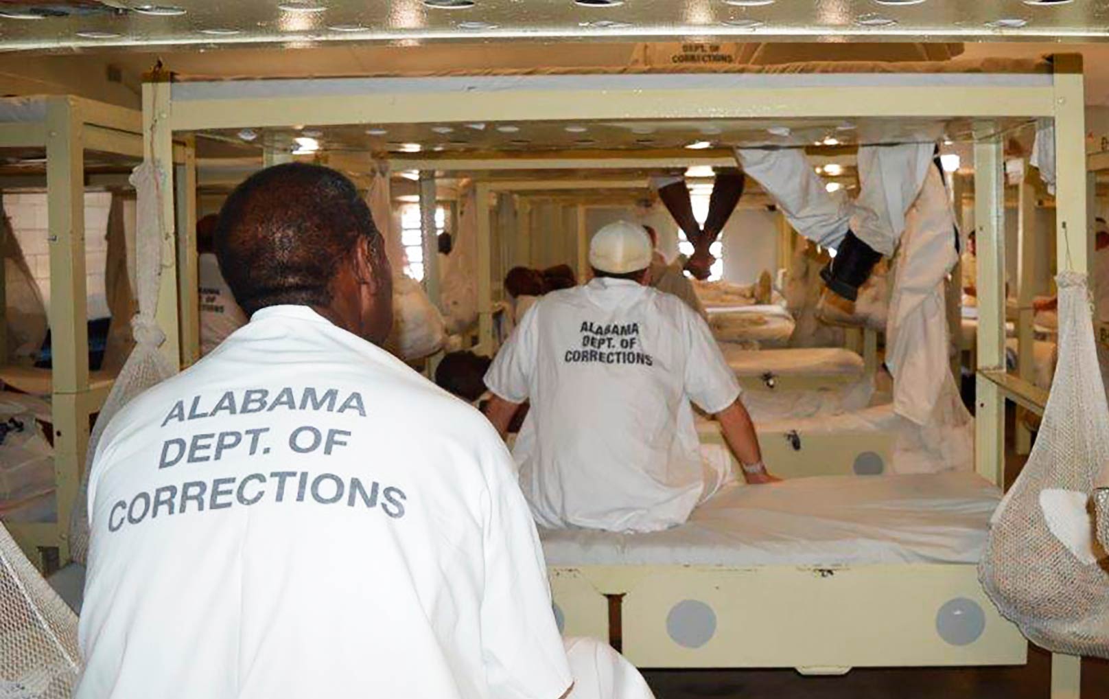 Alabama tells judge it can staff prisons by deadline