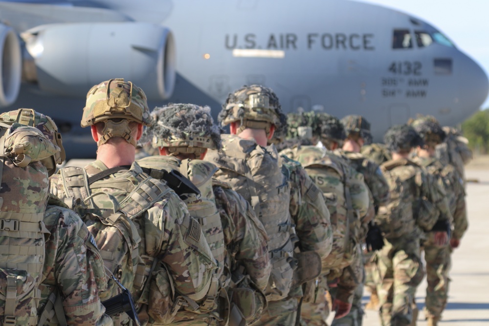 U.S. Army deploying 3,500 additional soldiers to Middle East after Iran threatens retaliation