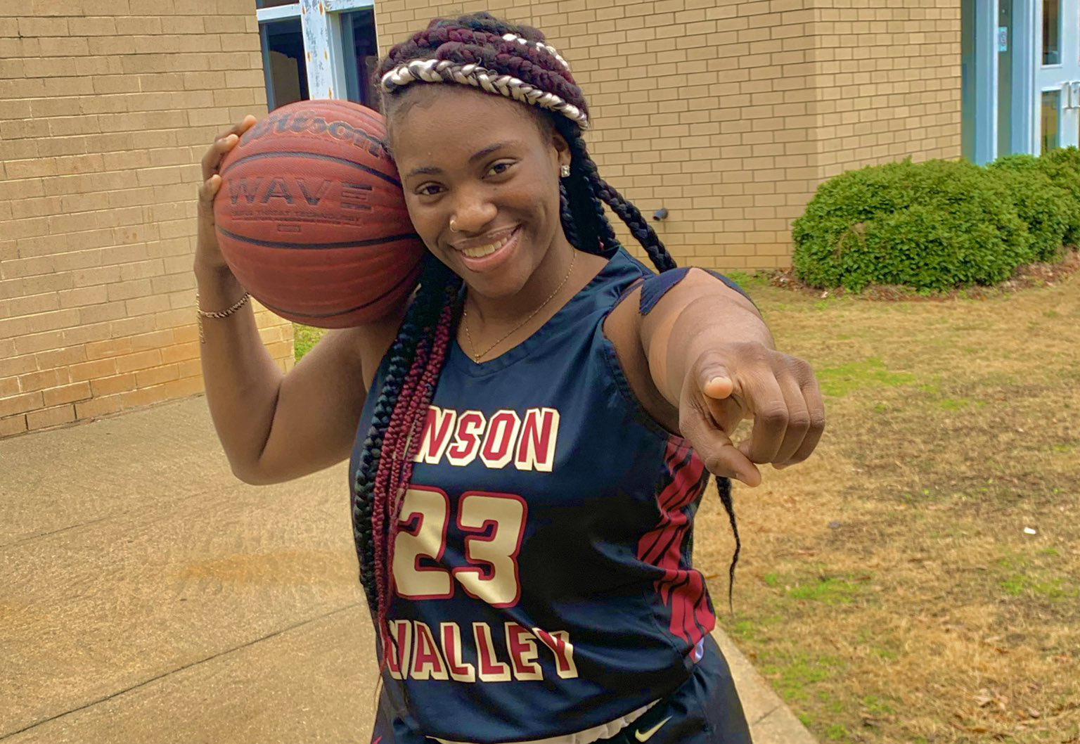Pinson Valley girls' basketball senior Courtney Whatley joins 1,000-point club