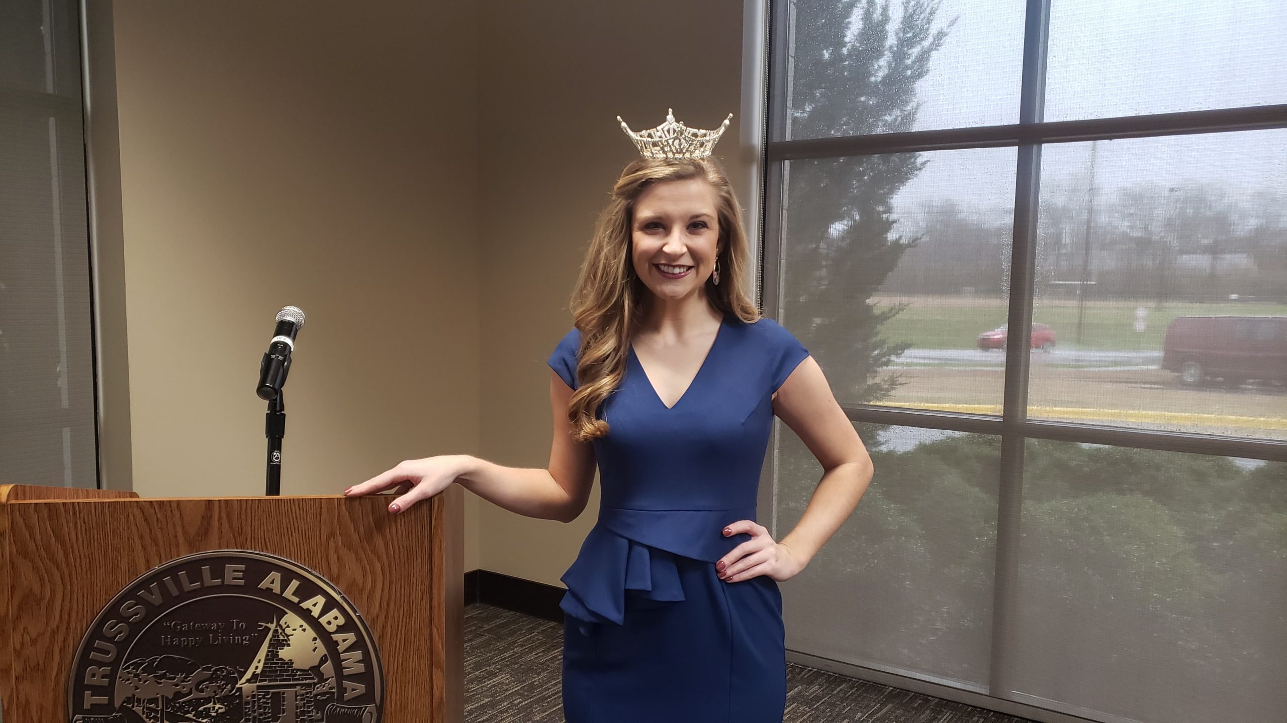 Miss Trussville speaks at Trussville Area Chamber of Commerce Luncheon