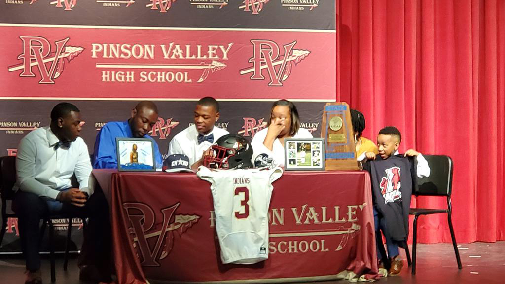 Pinson Valley's DeMarques Densmore signs with LaGrange College football