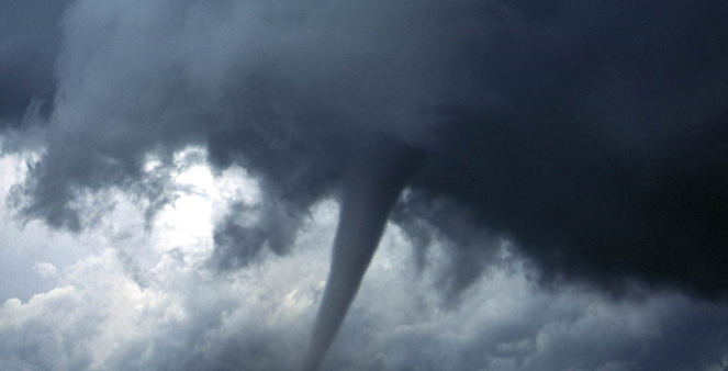 9 dead as tornado ravages Nashville