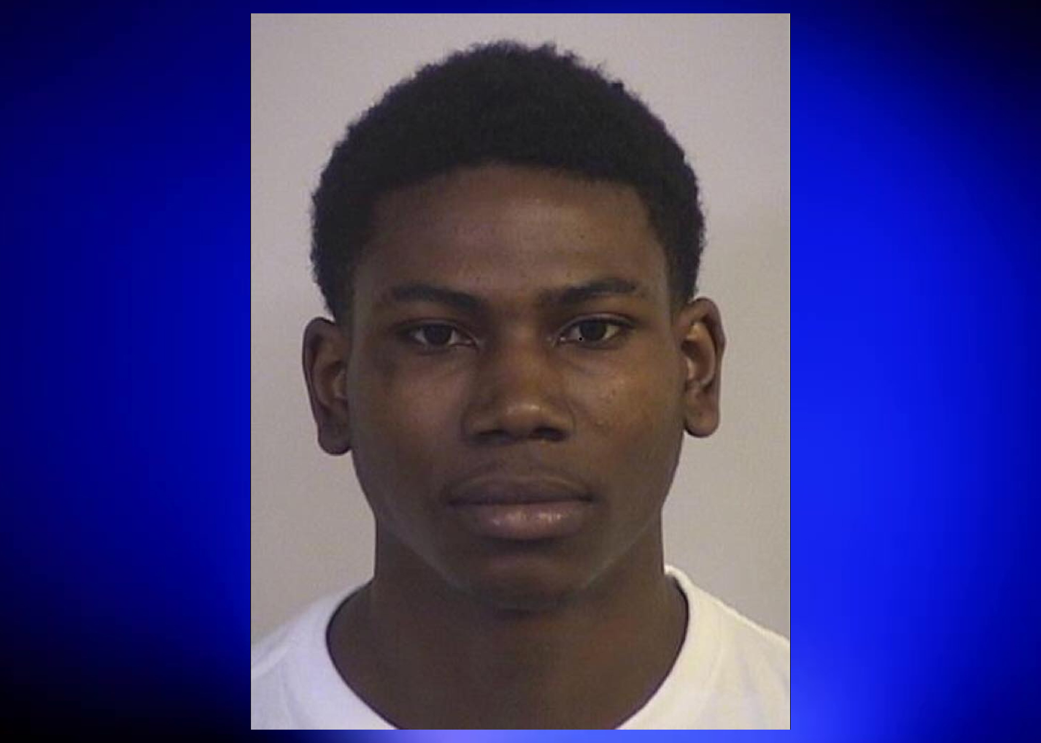 Teen charged in connection to shooting outside Tuscaloosa mall