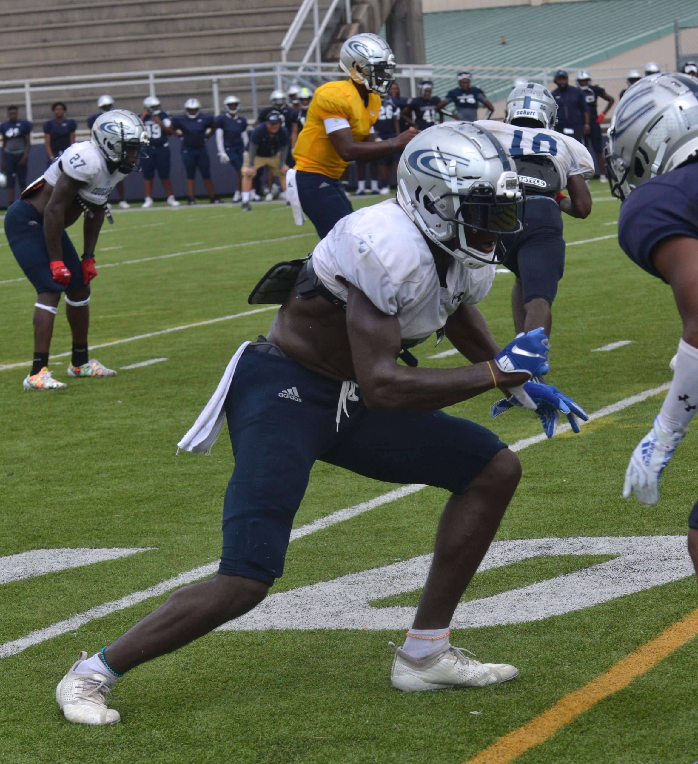 PRESEASON PREVIEW: No. 8 Clay-Chalkville wants more ball control