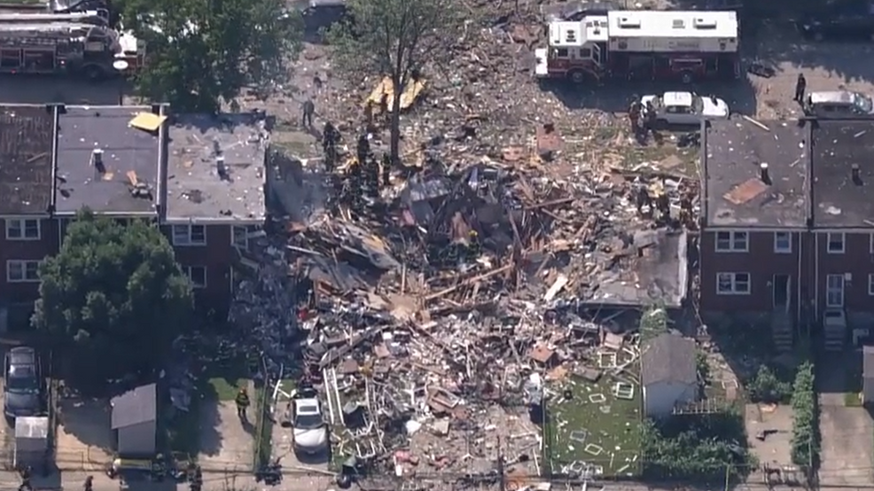 Gas explosion levels 3 Baltimore homes; 1 dead, 1 trapped