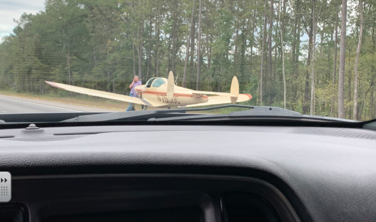 Plane lands on I-59 in St. Clair County