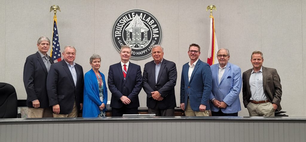 Outgoing Trussville City Council meets for the last time | The