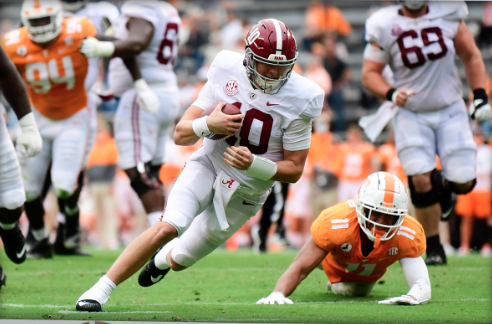 No. 2 Alabama loses Waddle for season, beats Tennessee 48-17