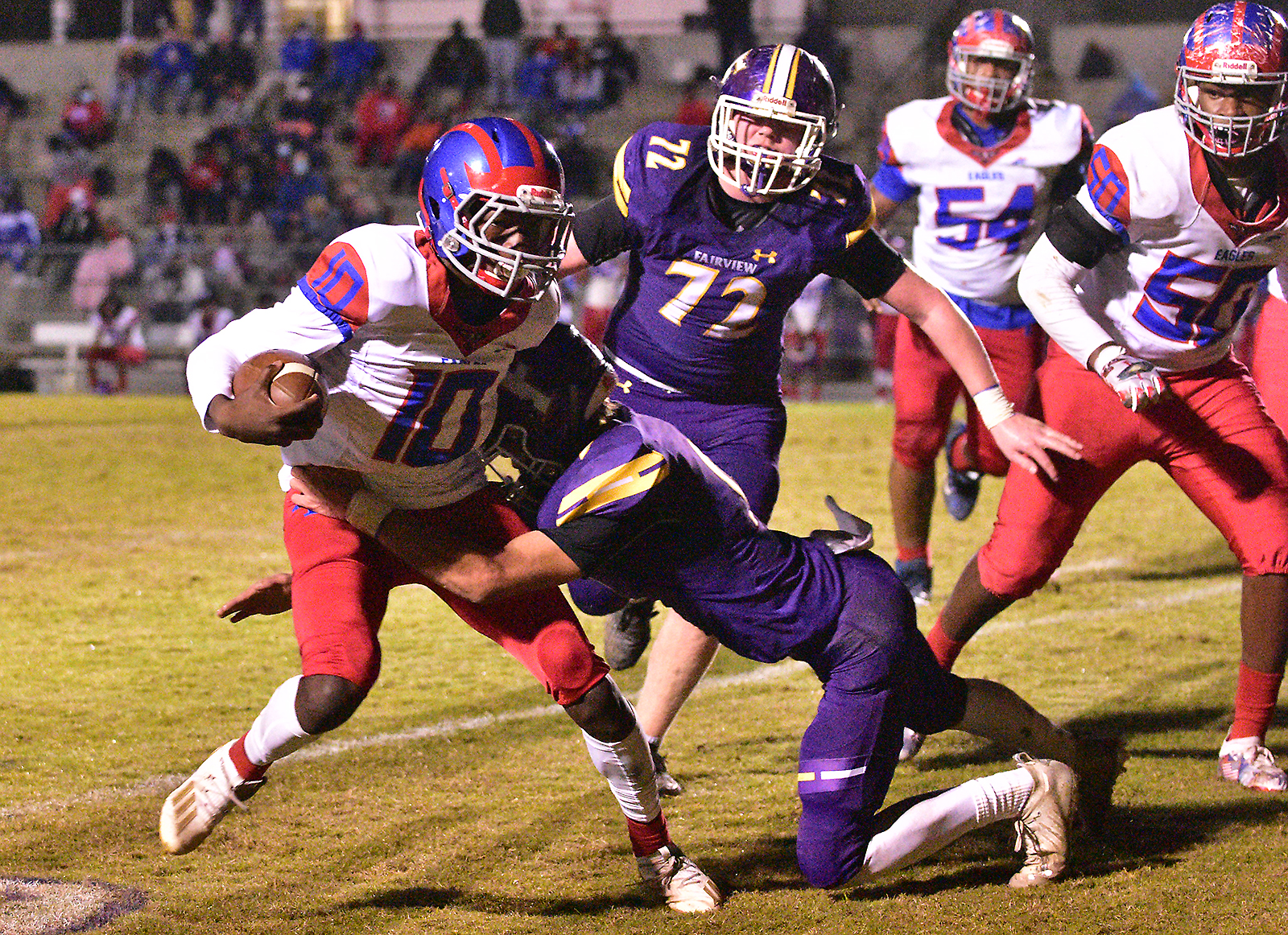 Center Point falls to No. 10 Fairview in playoff opener